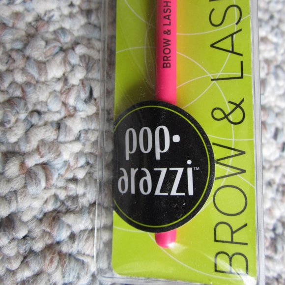 Pop arazzi Brow & Lash Brush - Picture 3 of 6